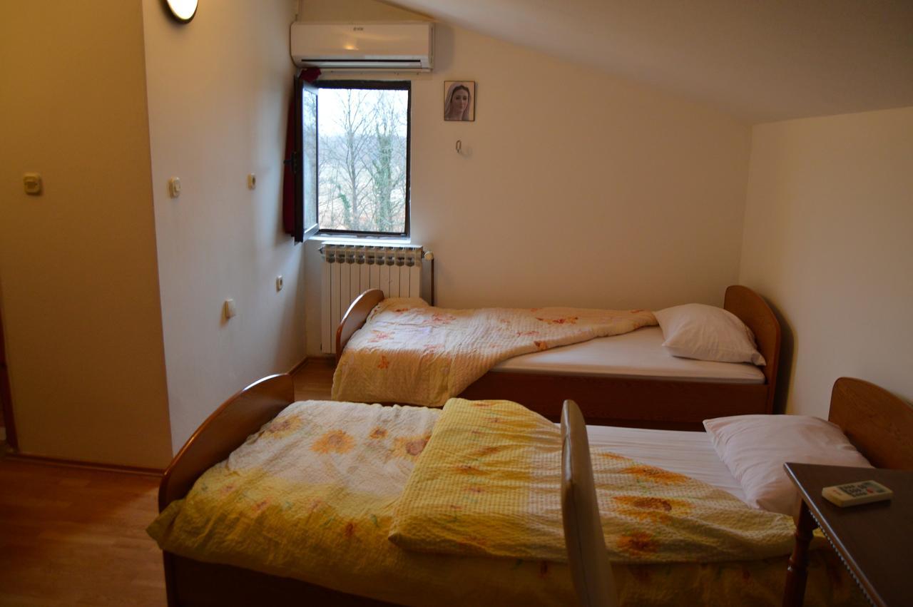 Pansion Modana Međugorje Εξωτερικό φωτογραφία